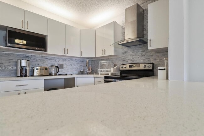 Photo - 313 Knotty Pine Cir Unidad A-2