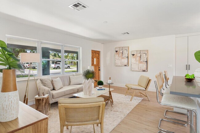 181 NW 48th Ct