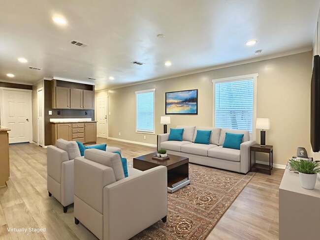 Photo - 109 Janice St