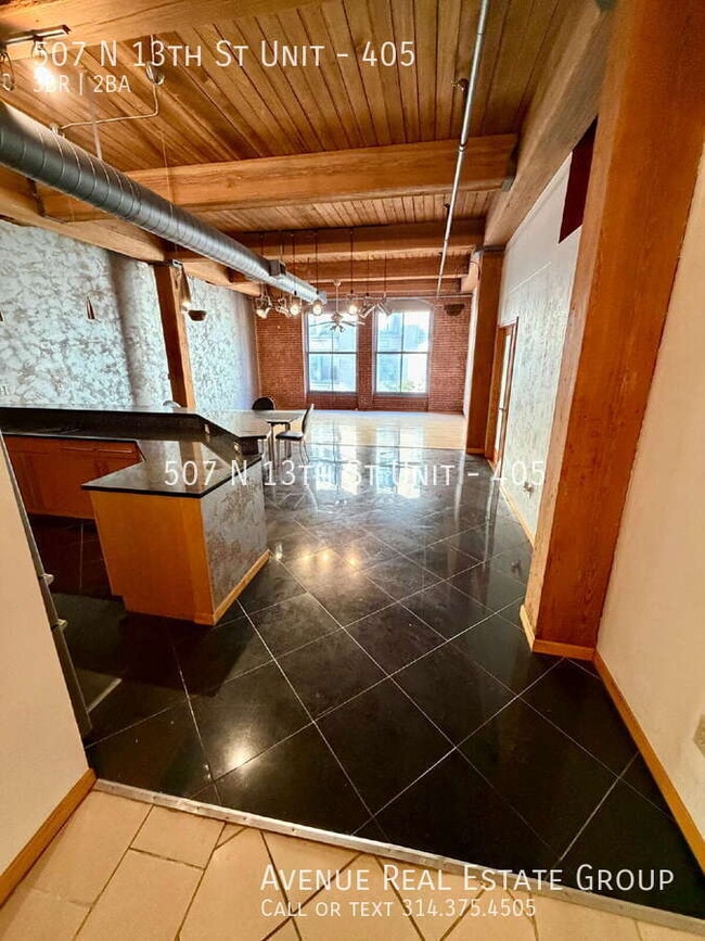 Photo - 507 N 13th St Unidad 405