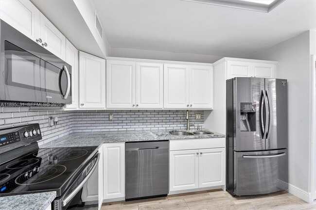 Photo - 7225 Promenade Dr Unidad 102