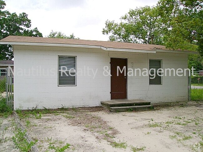 Building Photo - 1913 16th St Rental