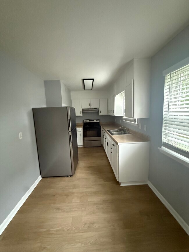 Capri Apartments