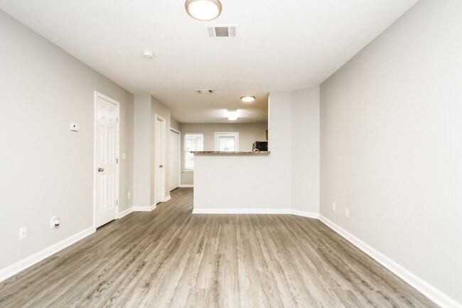Photo - 8033 Logan Dr