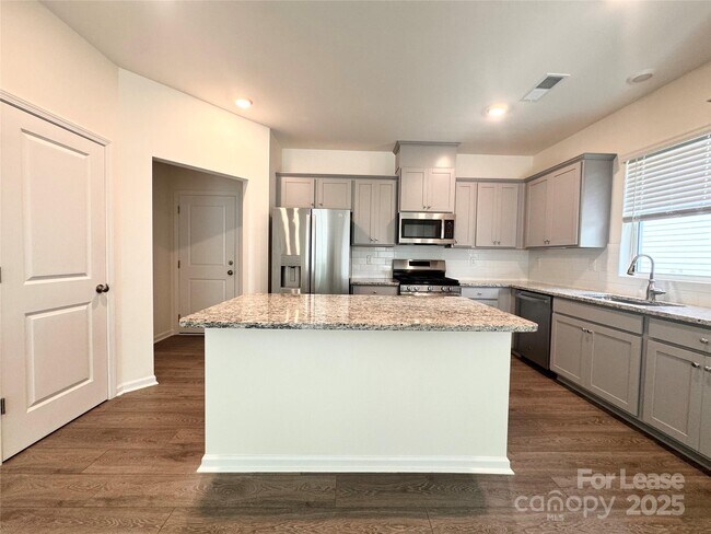 Photo - 2743 Yeager Dr NW