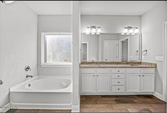 Photo - 148 Hidalgo Dr