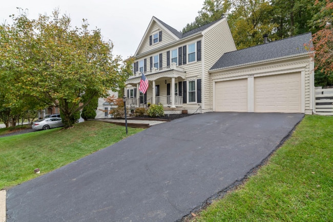 Photo - 16003 Kenilworth Ct House