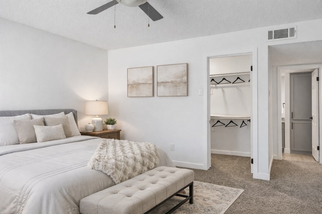 Photo - Bellevue at Spring Creek