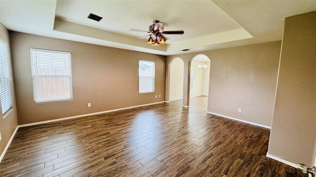 Photo - 4007 Hunter's Ridge Dr