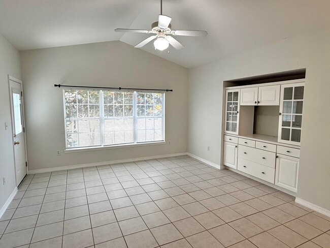 Building Photo - 1501 Partin Dr N Unit 259