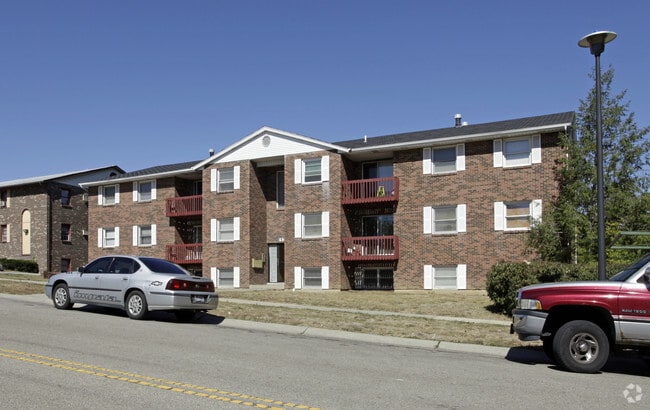 Building Photo - 696 Gordon Smith Blvd