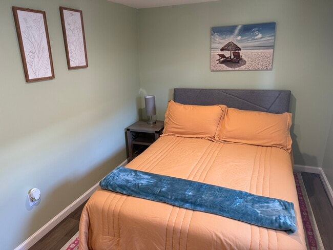 Photo - 257 Forbes Ave Unit Furnished one bedroom one bath