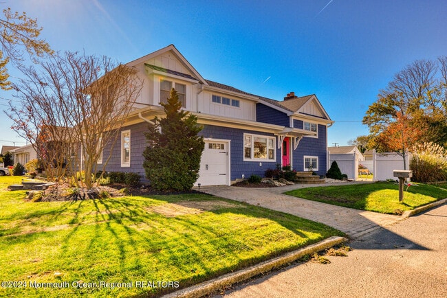 Photo - 105 St Louis Ave