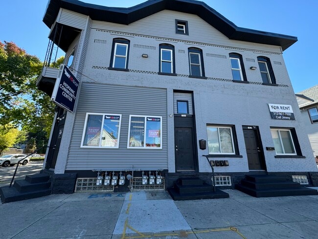 1301 W Greenfield Ave Unit D