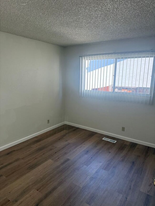 Photo - Beautiful 3 Bedroom 2 Bath Duplex in Castro Valley School District