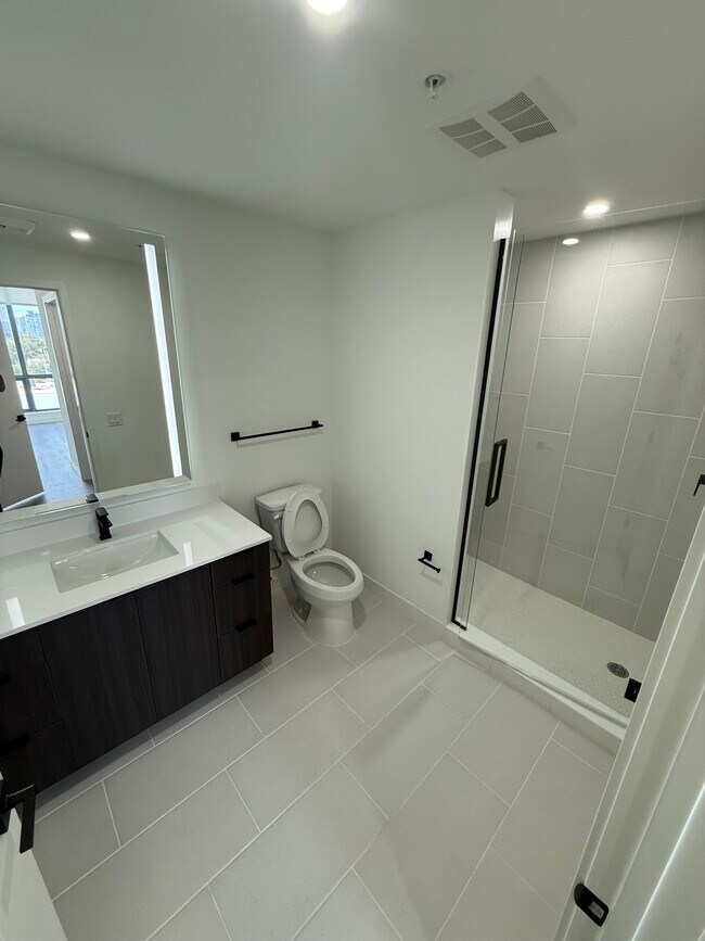 Photo - 1950 NW 1st Pl Unit B121