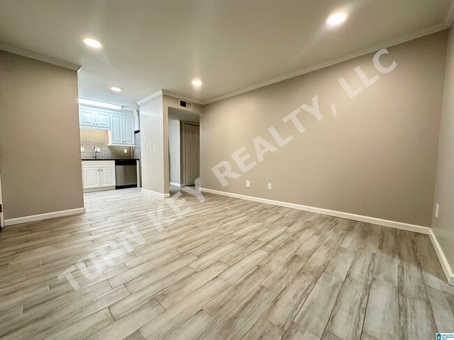 Photo - 417 Skyview Dr Unit A