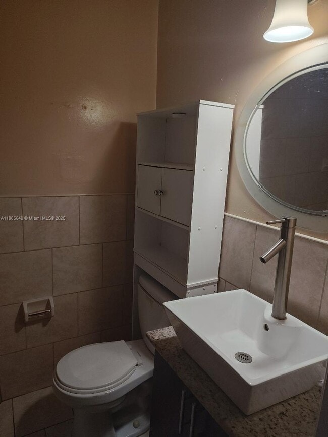 Photo - 12325 NW 19th Ave Unidad 12325