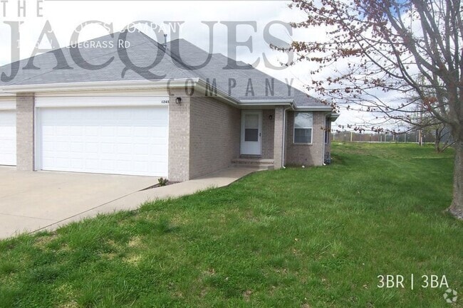Building Photo - 1245 Bluegrass Rd Rental