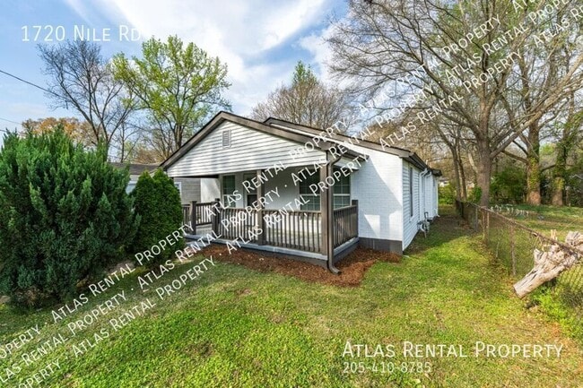 Building Photo - 1720 Nile Rd