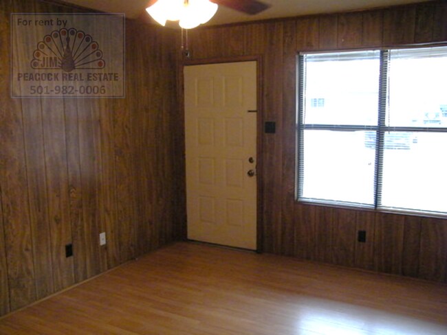 Photo - 410 Cherrie Ave Unit B