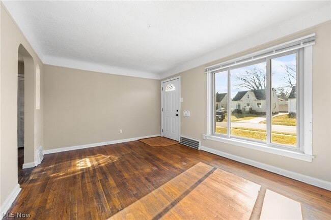 Photo - 2438 Brookdale Ave