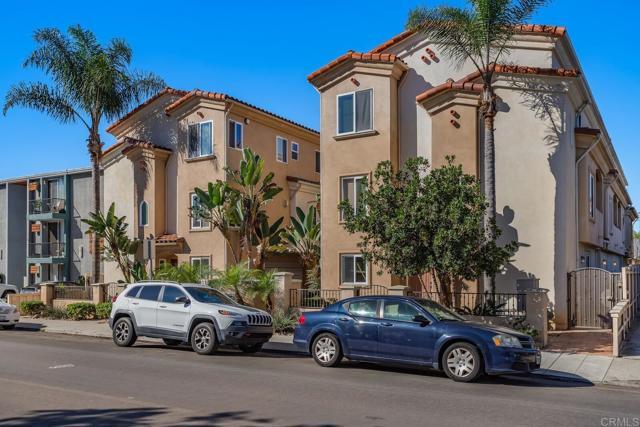 Photo - 4064 1St Ave