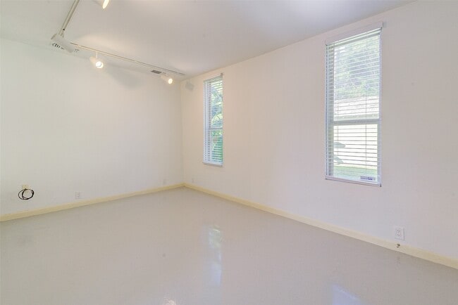 Photo - 1516 Bonnie Brae St Unit 1/2