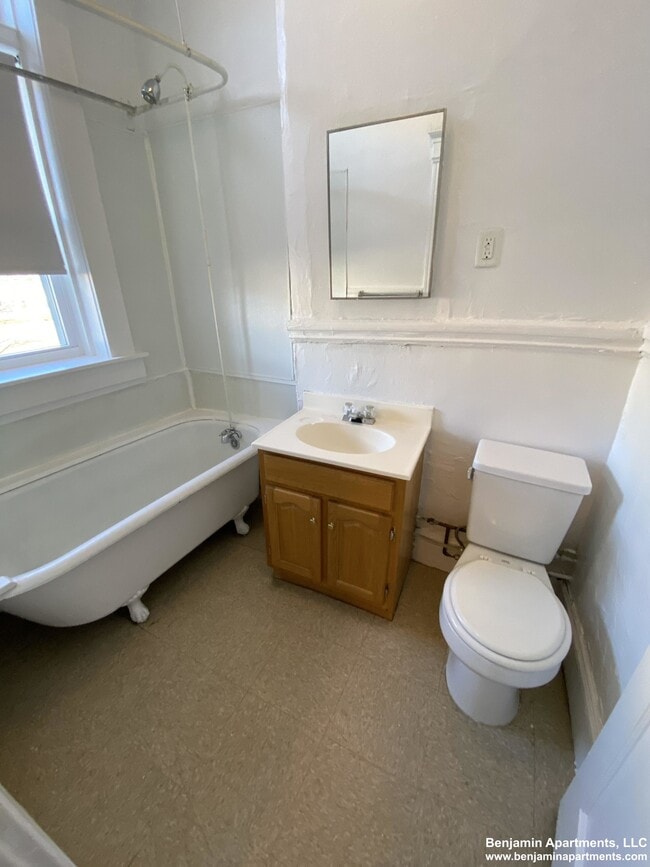 Photo - 1334 Commonwealth Ave Unit 1