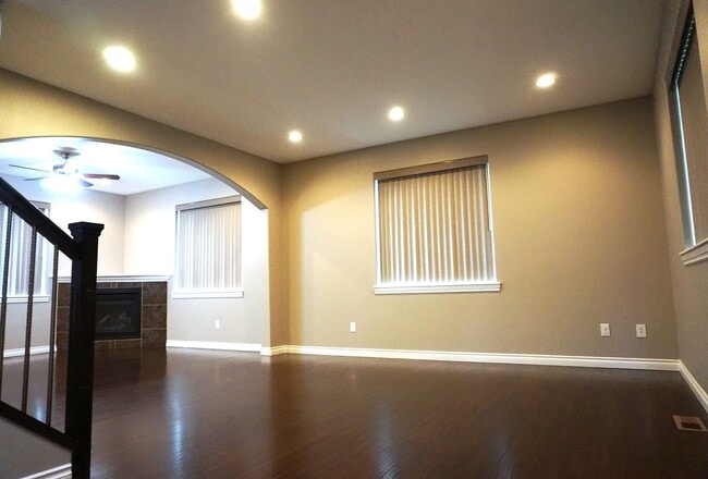 Photo - 4 Bedroom, 3 Bath House Available in July!