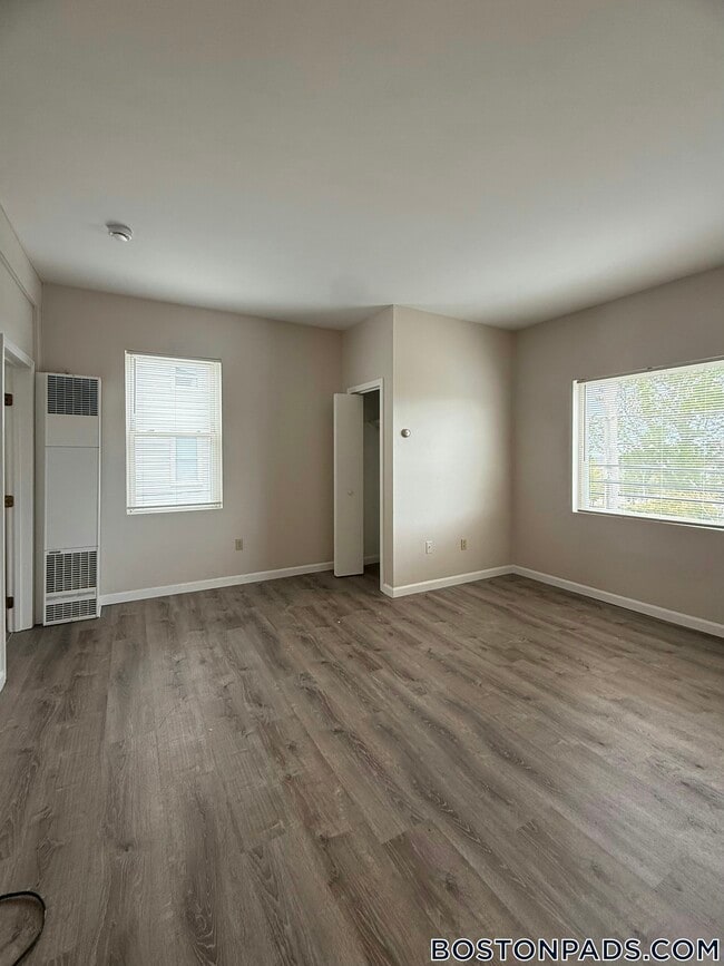 Photo - 543 Middle St Unidad 3