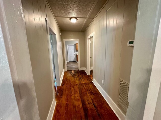 Photo - The High Street Charmer