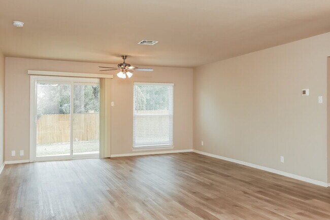 Photo - 10614 Cherry Laurel