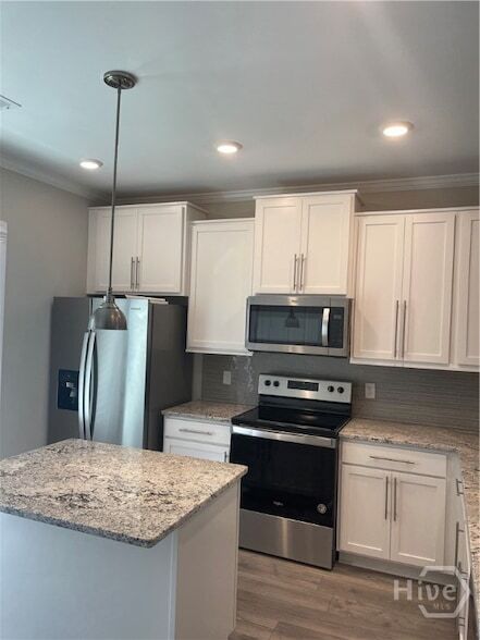 Photo - 102 Reese Way