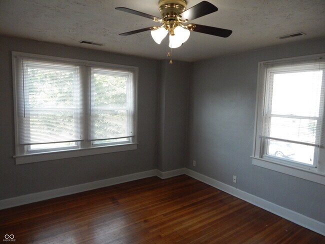 Photo - 4843 N College Ave Unit 4843 1/2