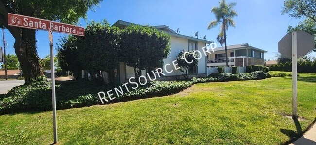 Photo - 708 Santa Barbara Dr W Unit F