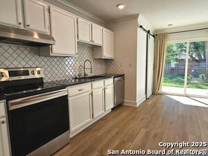 Photo - 6910 Country Elm