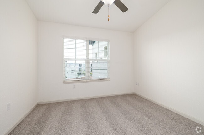 Verona - 2BR, 2BA - 931SF - 2nd Bedroom