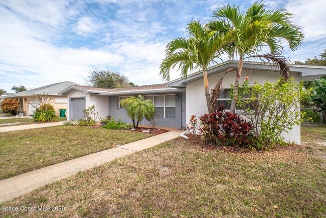 2157 Barracuda Ave