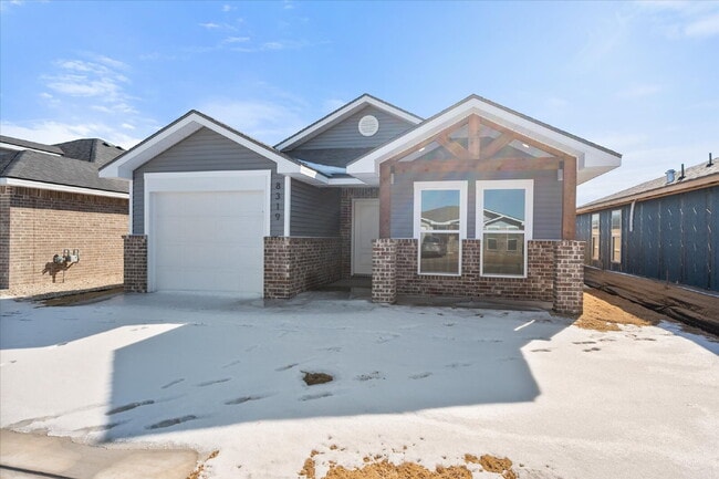 Building Photo - Beautiful New Build Home in Cypress Ranch!