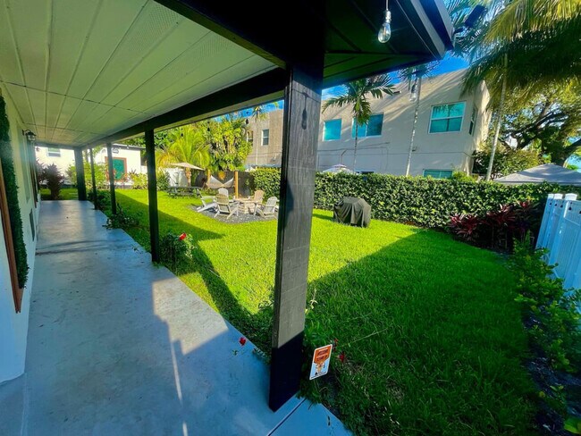 Photo - 618 NE 14th Ave Unidad SI ID1369652P