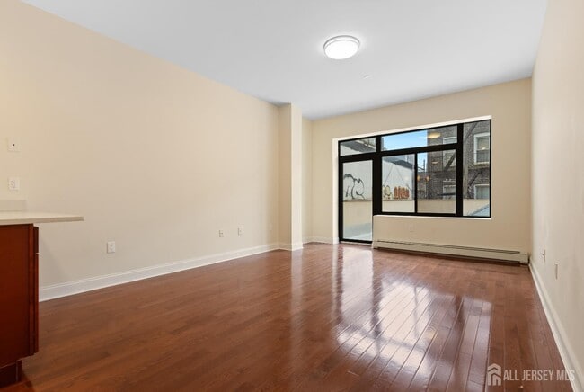 Photo - 62 N 9th St Apartment Unit 2B