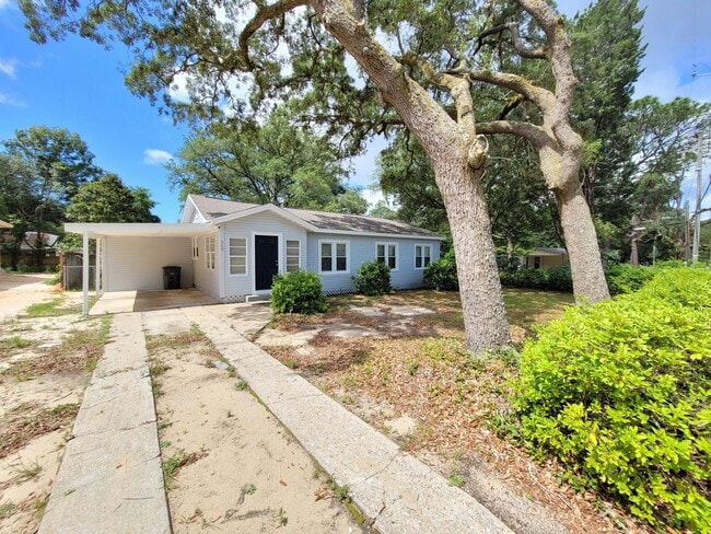 Photo - 369 Lincoln Ave