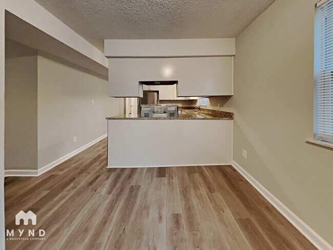 Photo - 6301 Ivory Palm Dr