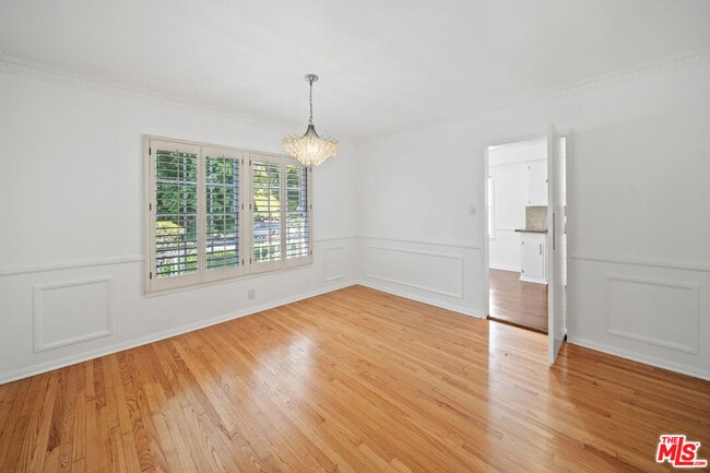 Photo - 2124 Hillsboro Ave