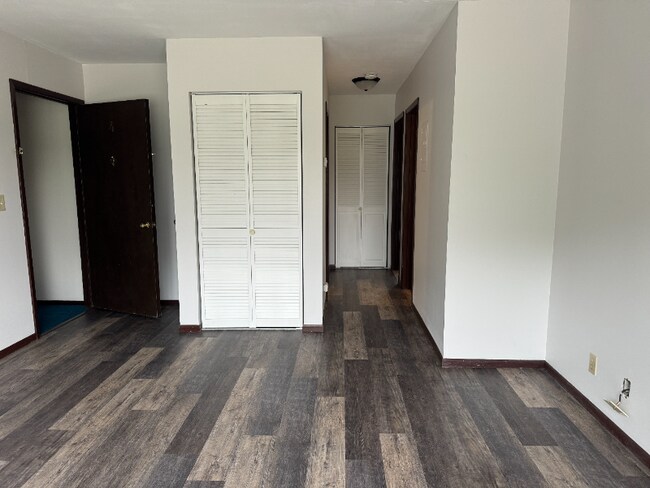 Photo - 117 York Rd Unit 4