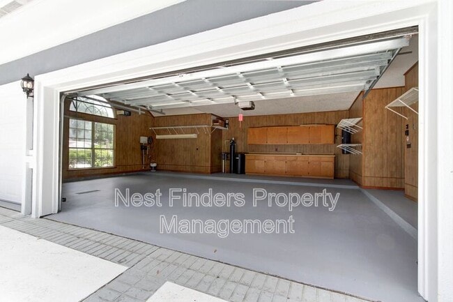 Photo - 4032 Mission Hills Cir W