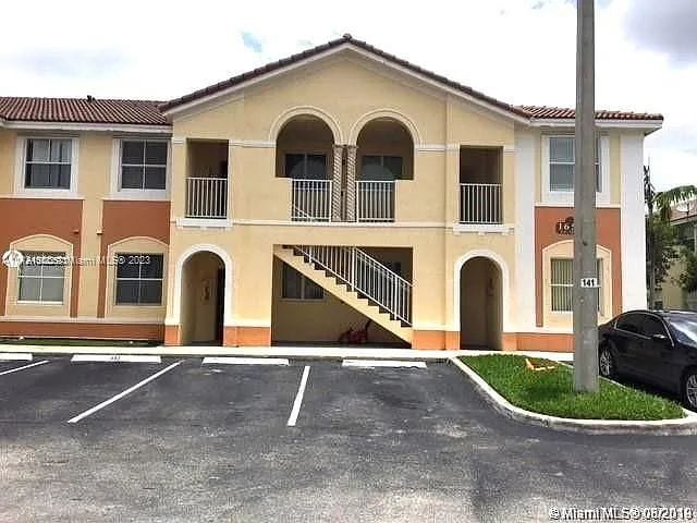 Building Photo - 1692 SE 29th Ct Rental