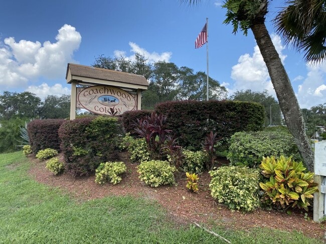 Photo - 502 Old Colony Rd