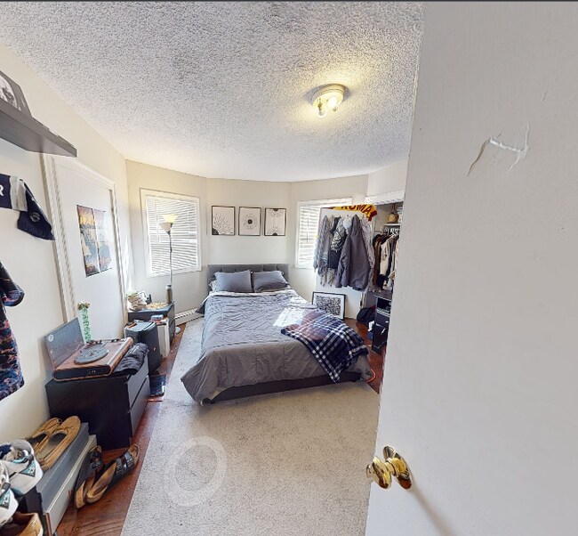 Photo - 28 Speridakis Ter Unit 3